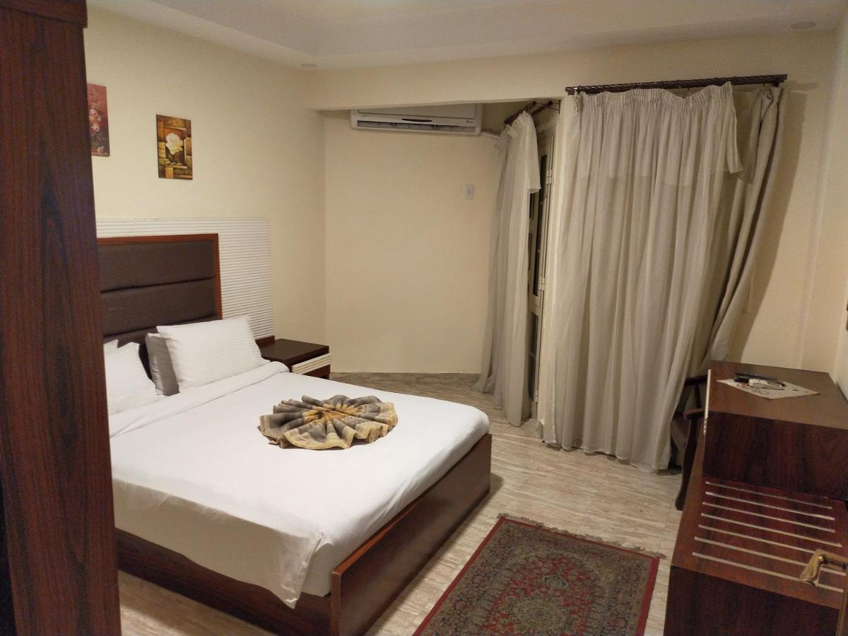26Th Of July Apartments 알렉산드리아 외부 사진