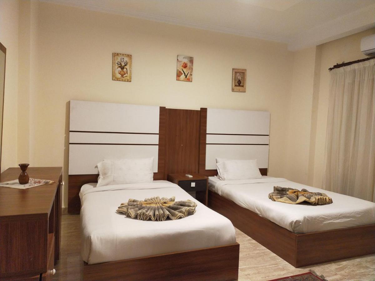 26Th Of July Apartments 알렉산드리아 외부 사진